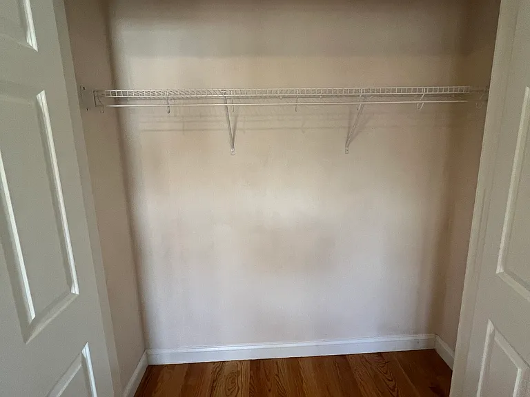 24 Beacon Pl #1 — Photo 15