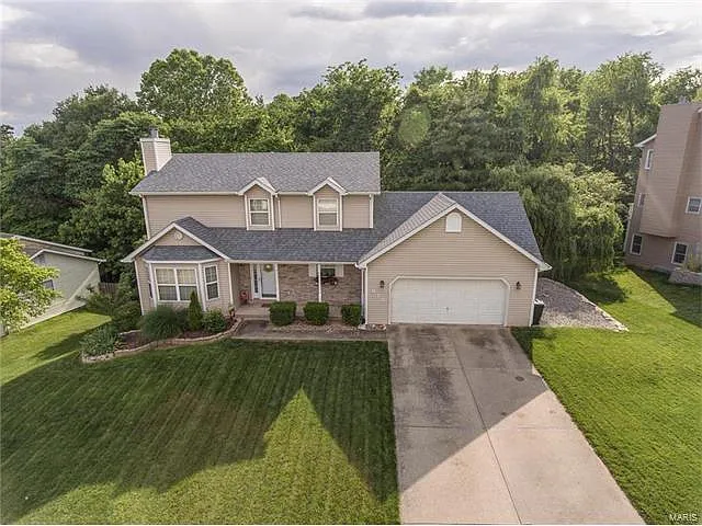 916 Southwind Ct photo 1
