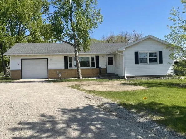 454 East Tyranena Park ROAD, Lake Mills, WI 53551