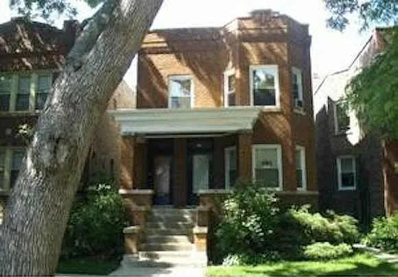 3244 W Belle Plaine Ave #1 — Photo 1