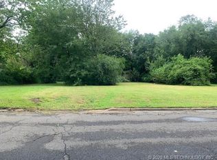 916 Choctaw St, Muskogee, OK 74403