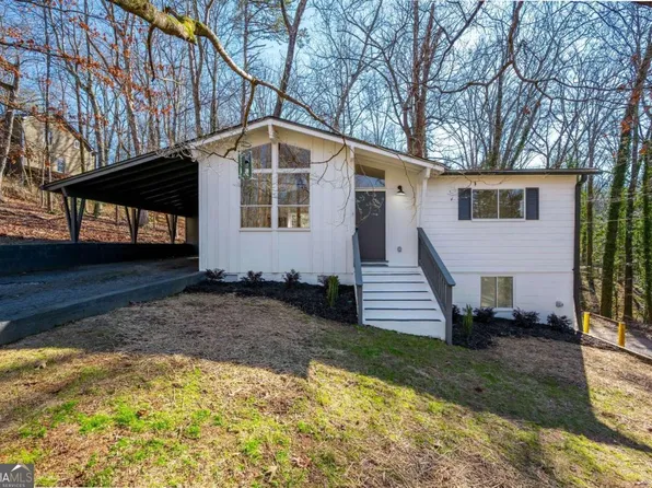 105 Walnut St, Roswell, GA 30075