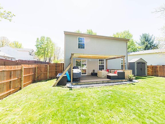 4th image of 1536 W Shamrock Ct
