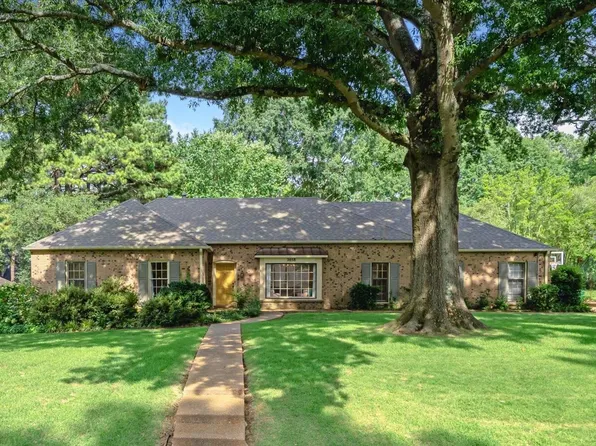 2058 Whispering Pines Dr, Germantown, TN 38139
