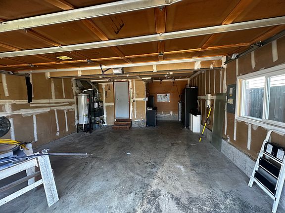 2 car garage, with garage opener