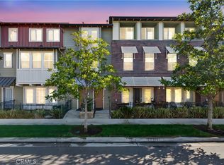 374 Aviator Ln, Tustin, CA 92782