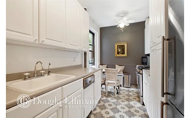 Sold by Douglas Elliman | media 2