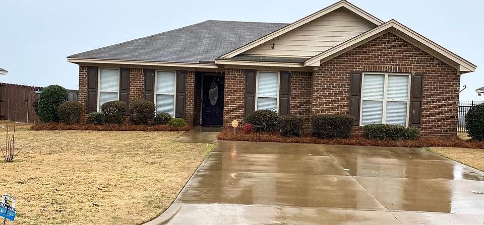 1st image of 1220 Pondcypress Dr