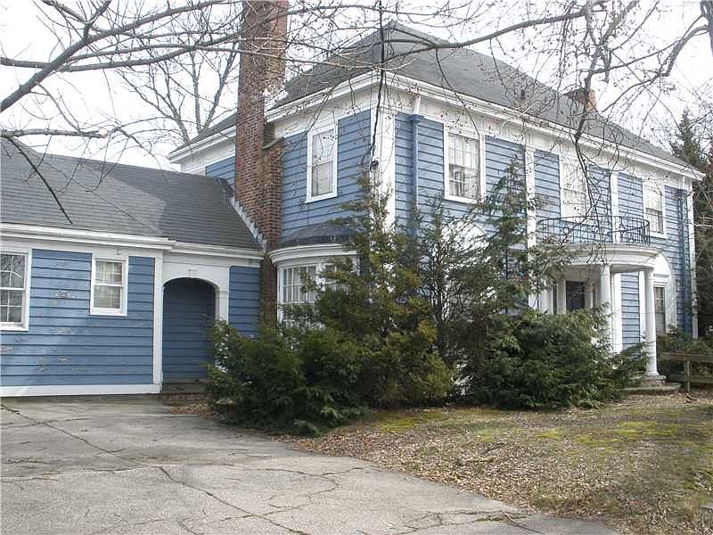 2nd image of 78 Underwood St
