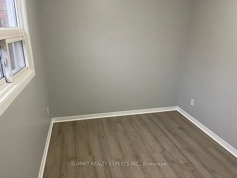 40 Thorsby Ct — Photo 10