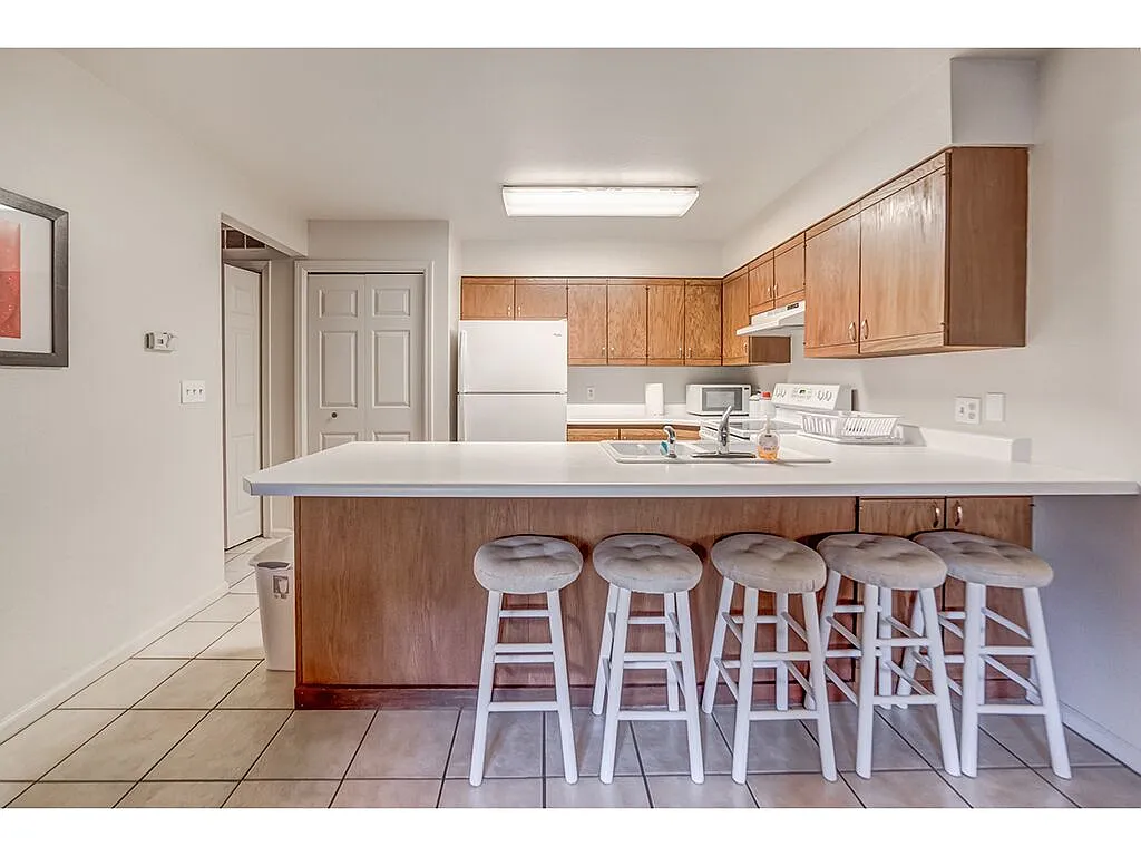 Building Photo - 783 N 200 E #C