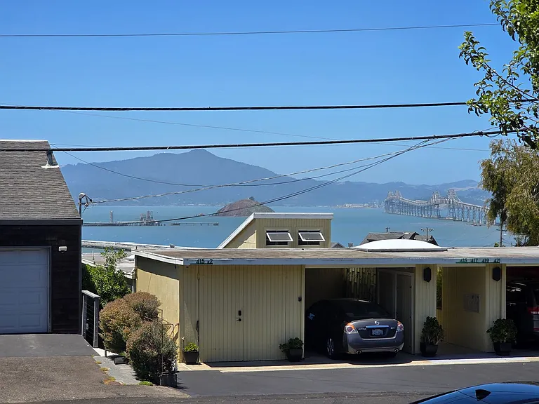 Golden Gate Ave - 420/430 — Photo 2