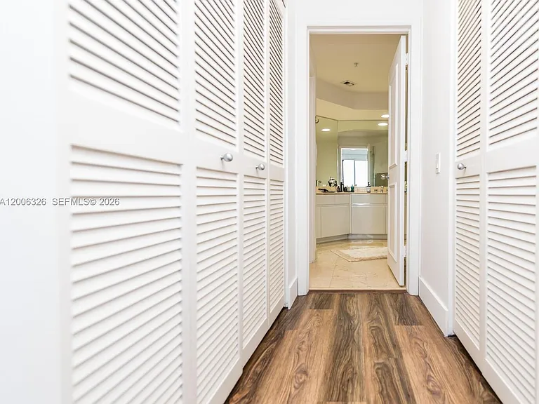 888 Brickell Key Dr #2112 — Photo 8