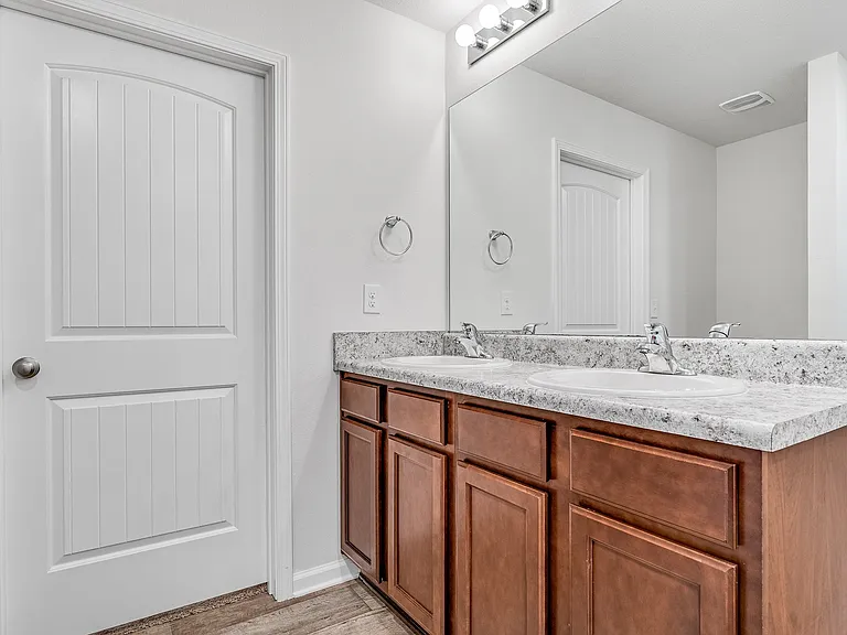 240 Red Bay Rd — Photo 15