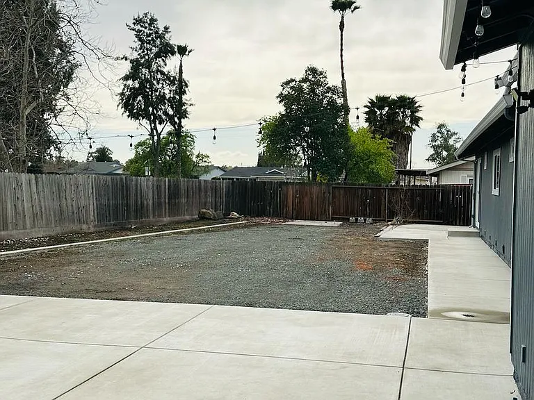 5243 Wisteria Way — Photo 23