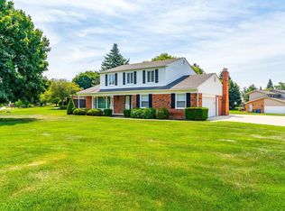 8506 Orchardview Dr, Washington, MI 48095