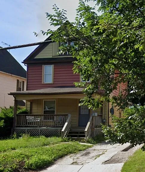 564 Carroll St — Photo 33