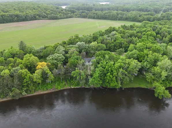 3033 Fulton Cir, Clearwater, MN 55320