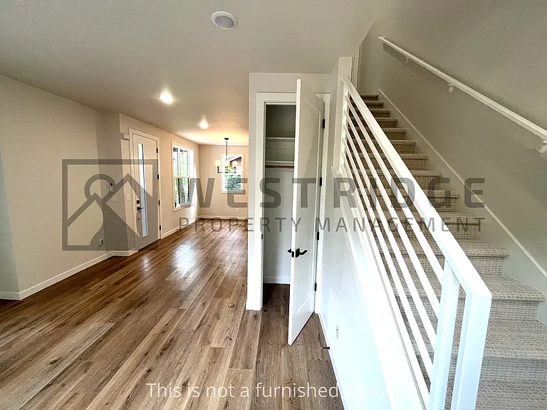 6125 SE 45th Ave — Photo 6