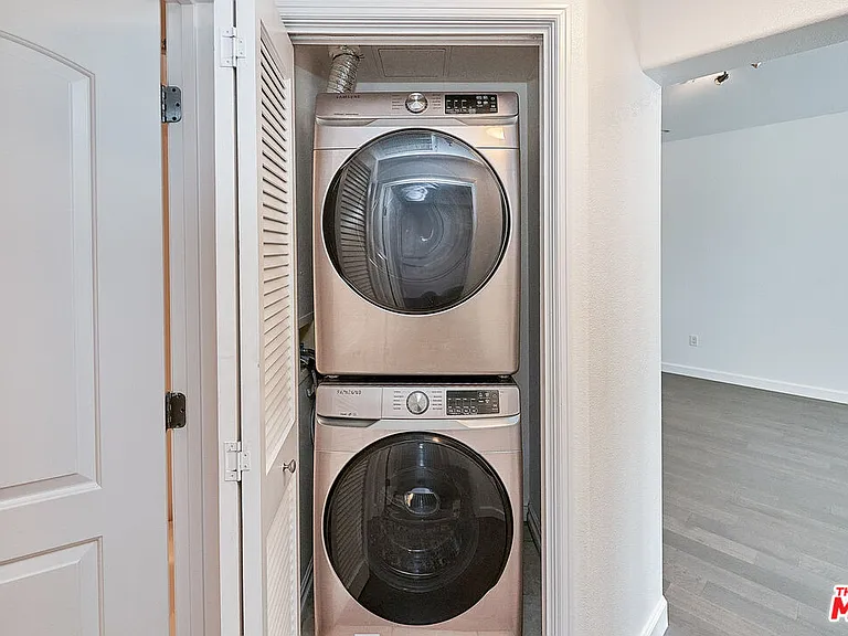 629 Traction Ave #103 — Photo 15