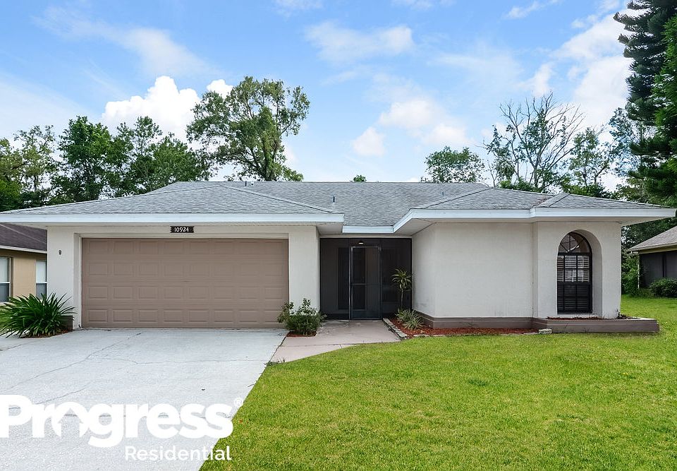 1st image of 10924 Belmont Dr