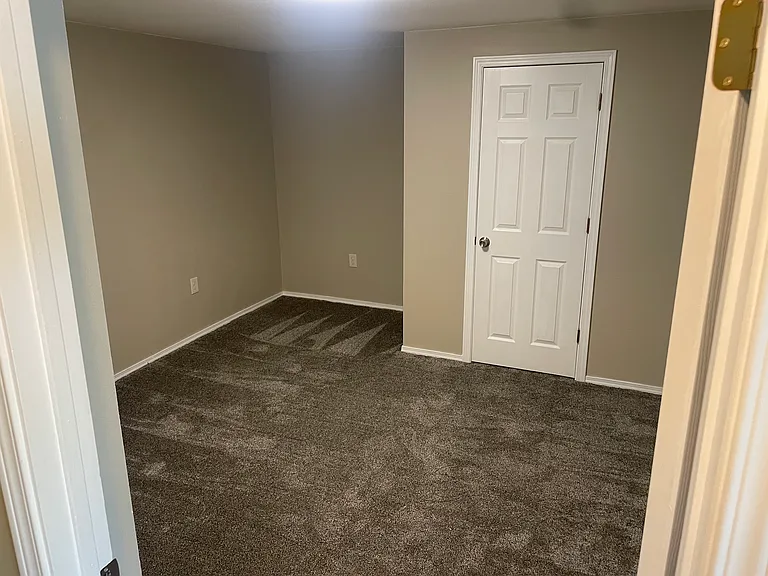 3312 S Raymond Cir — Photo 14