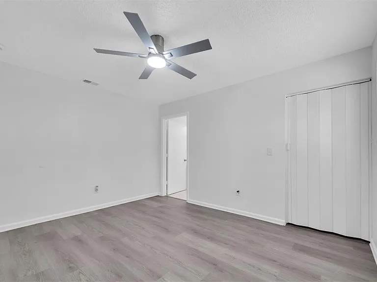 4421 11th Ave S — Photo 15