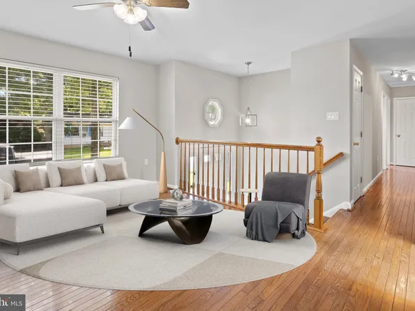 6104 9th St, Chesapeake Beach, MD 20732