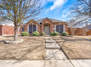 2080 Danbury Dr, Rockwall, TX 75032