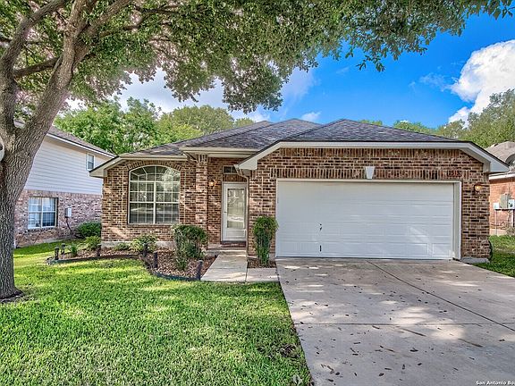 2nd image of 2513 WOODLAND VILLAGE PL