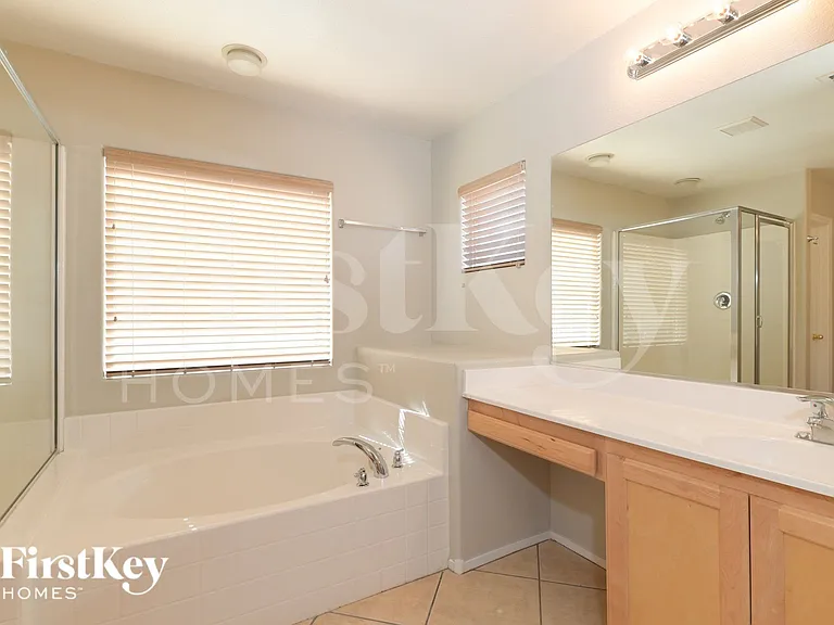 9230 Sterling Hill Ave — Photo 10