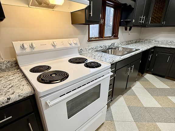 3rd image of 1124 4th Ave #1