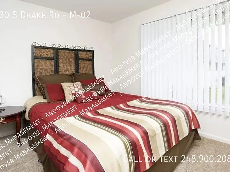 330 S Drake Rd #M-02 — Photo 19
