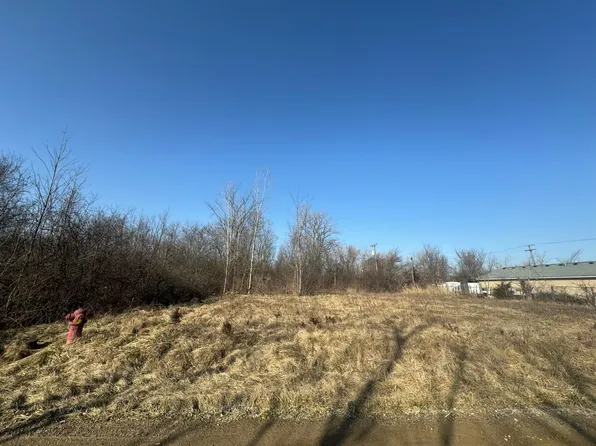 4258 S Corinne St, Canton, MI 48188