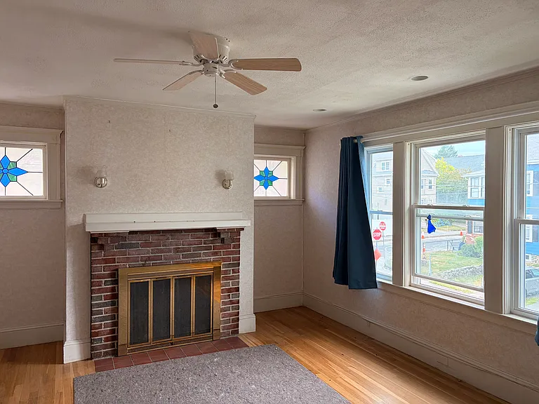 12 Tolman St #2 — Photo 6