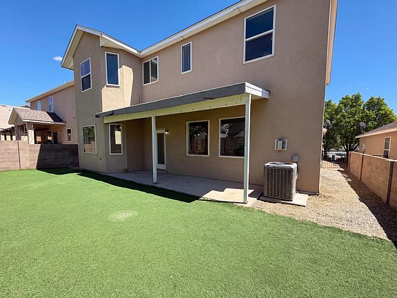 5th image of 1313 Reynosa Loop SE