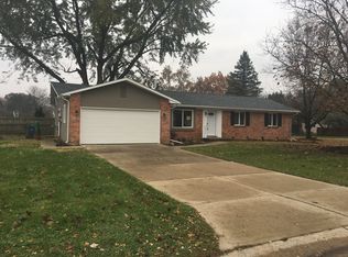 9131 Glasgow Dr, White Lake, MI