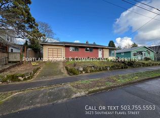 3623 SE Flavel St, Portland, OR 97202