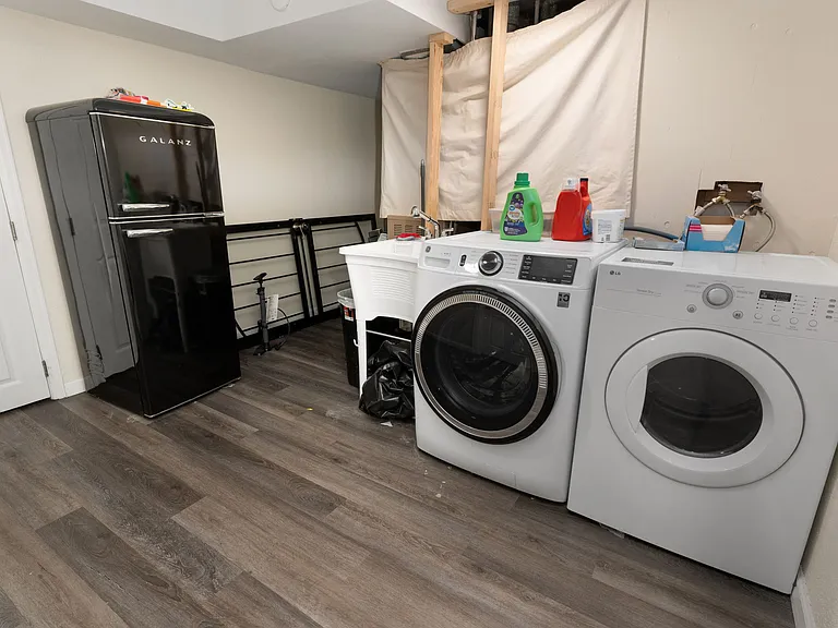 3606 Pembroke St — Photo 5