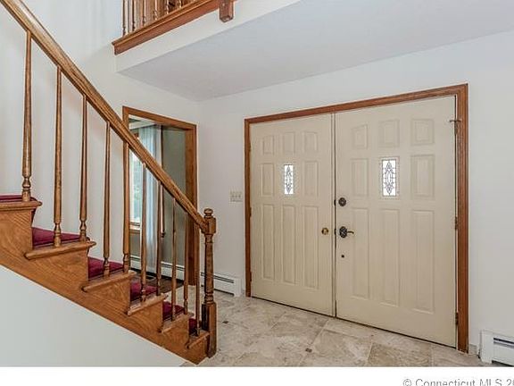 2 Story Foyer