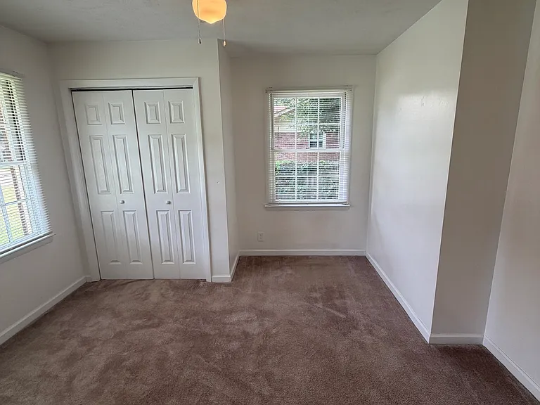 1796 Hickory St SE — Photo 14