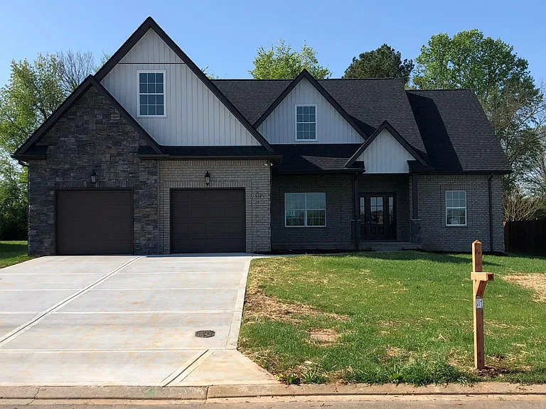 5121 Bumblebee Dr — Photo 1