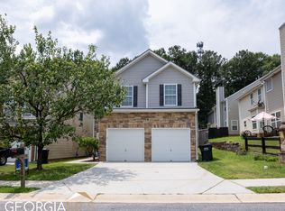 5589 Grande River Rd, College Park, GA 30349