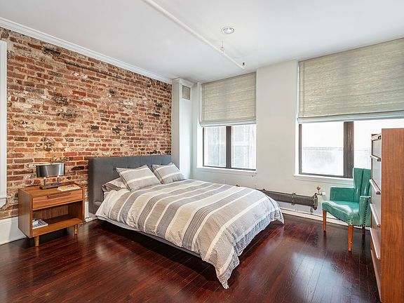 4th image of 124 W 18th St Floor 4