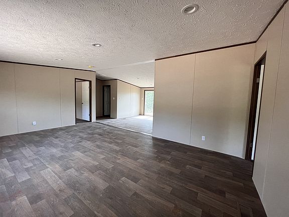 4th image of 0 S D S Lot 173