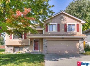 8416 Iowa St, Omaha, NE 68122