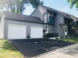 3785 Red Robin Ln, Eagan, MN 55122