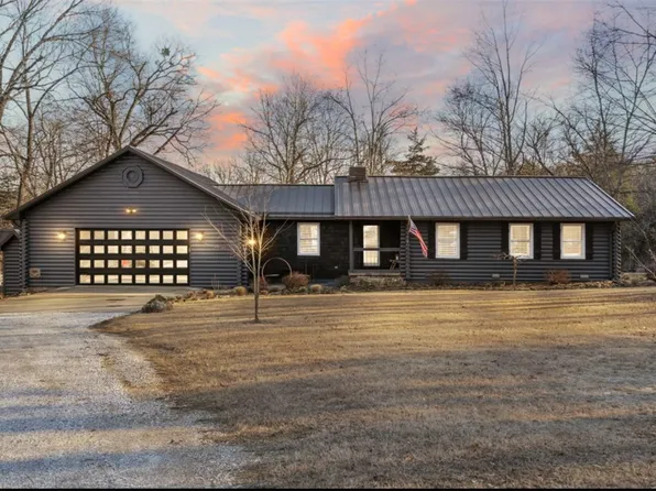 377 Madison St #7340, Huntsville, AR 72740