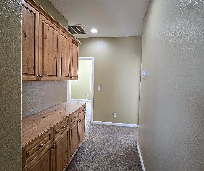 4225 N Del Rey Ave — Photo 31