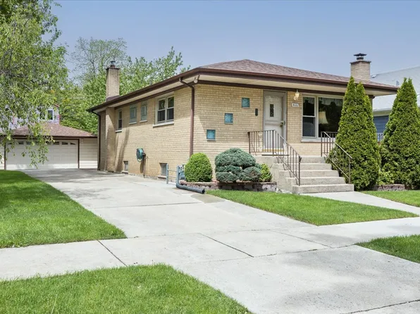4116 Raymond Ave, Brookfield, IL 60513
